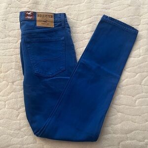 The Hollister Skinny Royal Blue Jeans size W32 x L 34. New with tags.